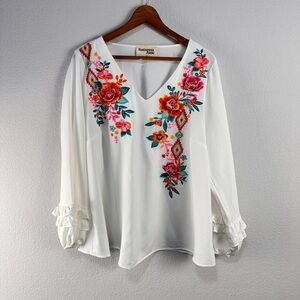 Savanna Jane Floral Embroidered Top with ruffle Sleeve Sz 1X